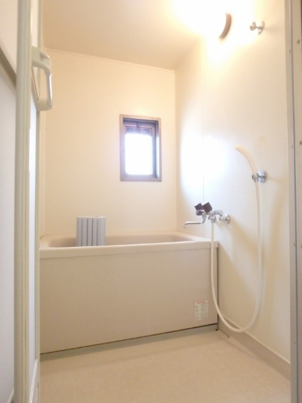 バス・シャワールーム　図面と現状に相違がある場合には現状を優先