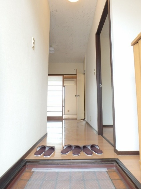 玄関　図面と現状に相違がある場合には現状を優先