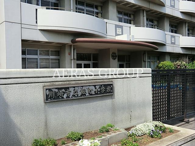 小学校　川崎市立殿町小学校（小学校）まで318m