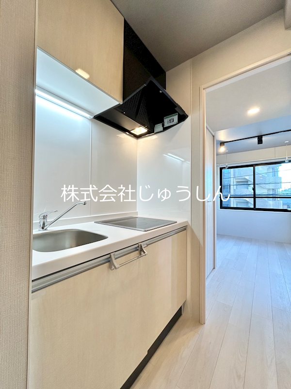 キッチン　清潔感のあるキッチン