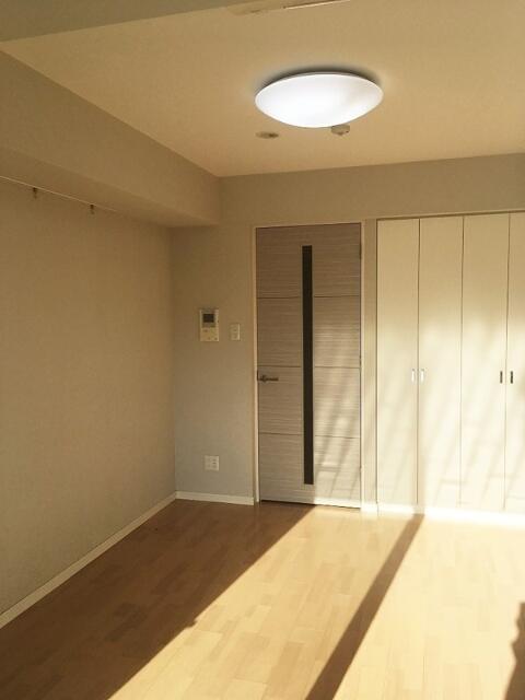 居室・リビング　※類似物件反転