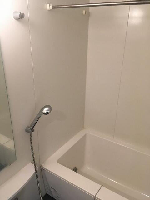 バス・シャワールーム　※類似物件反転