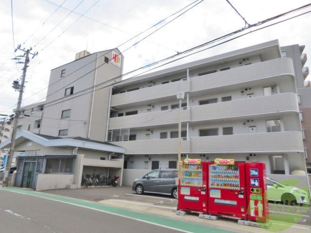 建物外観　仙台市若林区六丁の目中町「メゾン・ド・エトワール」