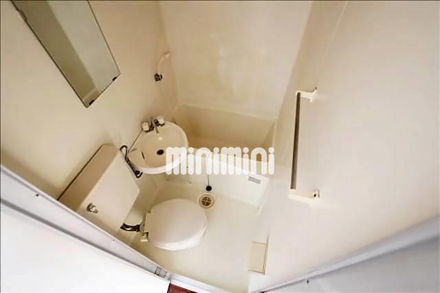 バス・シャワールーム　お掃除のしやすいユニットバスです