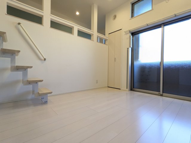 居室・リビング　102号室