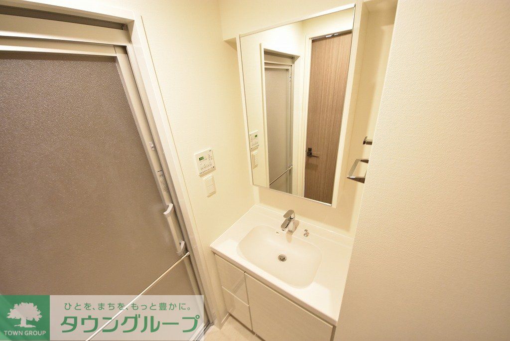 洗面設備　お部屋探しは株式会社　タウンハウジング　までお気軽にお問合…