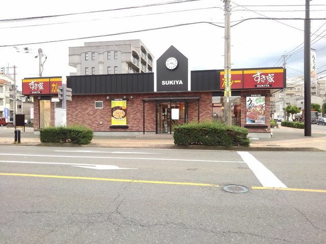 飲食店　すき家春日白水店（飲食店）まで400m