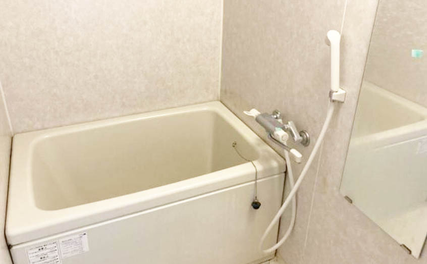 バス・シャワールーム　★追い炊き付きオートバス★