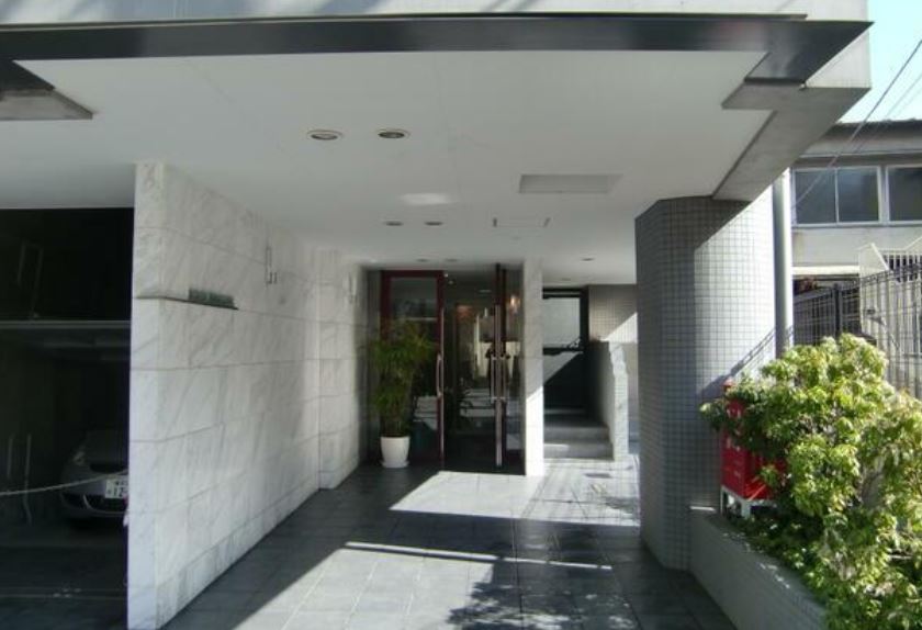 エントランス　★洗練されたデザインのエントランス★