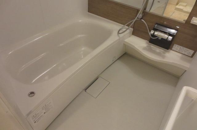 バス・シャワールーム　浴室（同タイプ）