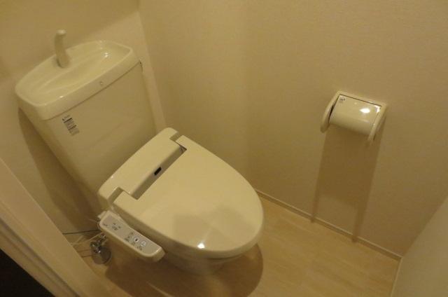 トイレ　トイレ（同タイプ）