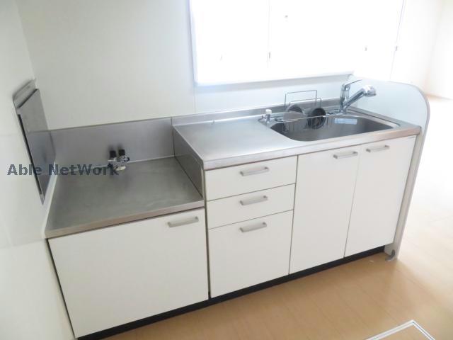 キッチン　別部屋イメージ画像