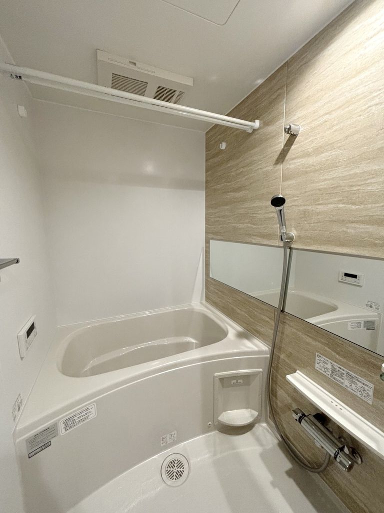 バス・シャワールーム　★賃貸物件のお問い合わせはタウンハウジング登戸店まで★