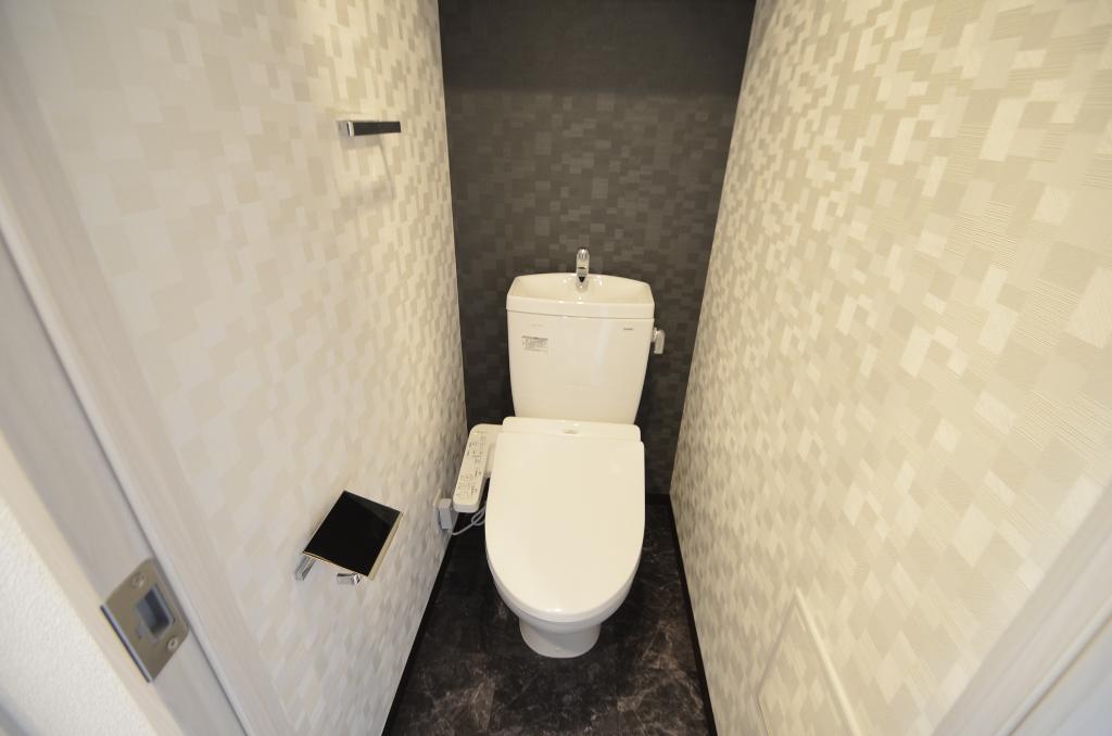 トイレ　シャワー付トイレ