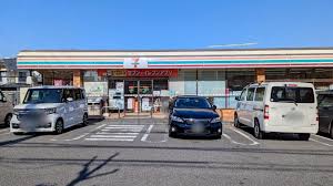 コンビニ　セブンイレブン 名古屋茶屋が坂店（コンビニ）まで501m