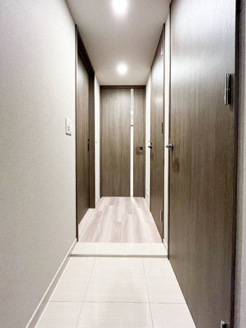 ブランズ京都河原町通の玄関写真
