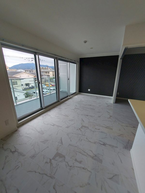 居室・リビング　※同タイプの他のお部屋です