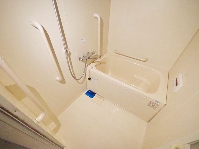 バス・シャワールーム　★バスルーム★