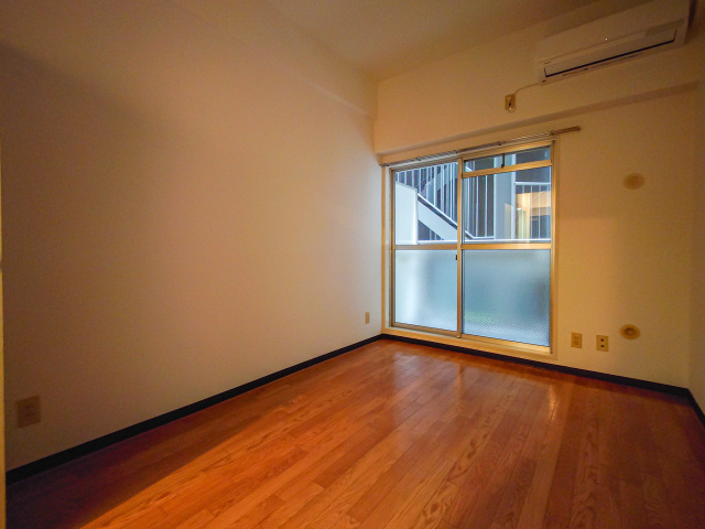 居室・リビング　※別部屋参考写真