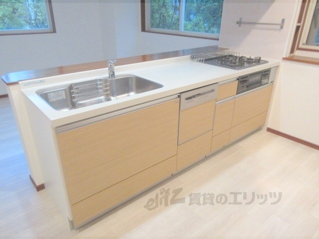 キッチン　システムキッチン