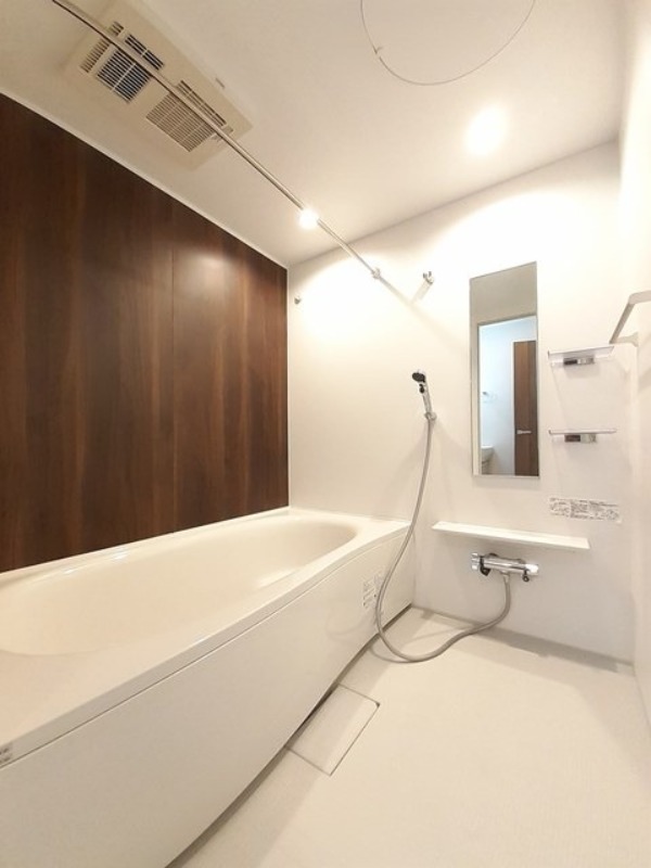 バス・シャワールーム　図面と現状に相違がある場合には現状を優先