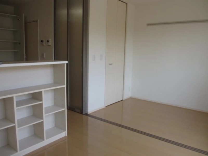 居室・リビング　図面と現状に相違がある場合には現状を優先