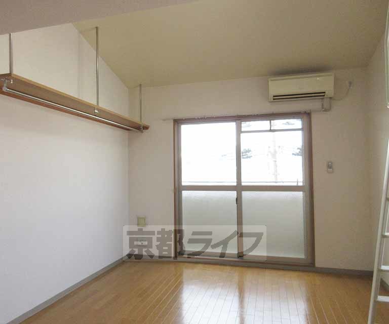 居室・リビング　とっても綺麗なお部屋です！