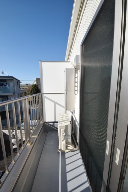 バルコニー　～今日は朝からお洗濯っ～