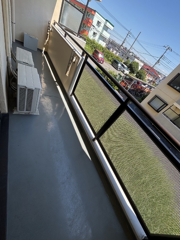 バルコニー　バルコニー