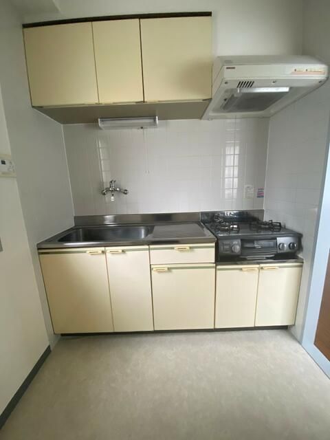 キッチン　麻布尾又ビル