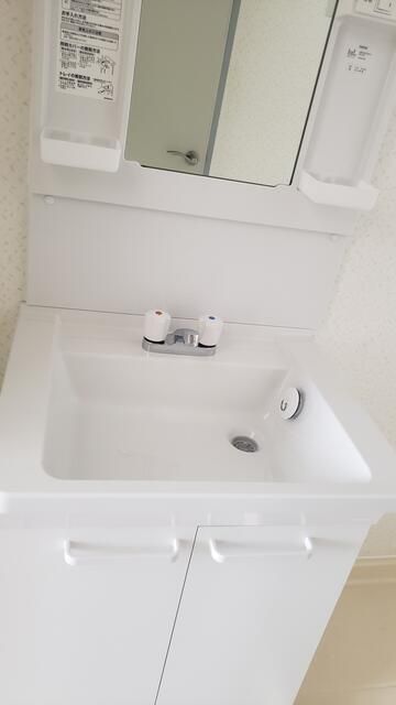 洗面設備　麻布尾又ビル