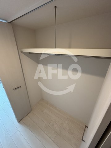 収納　ファステート大阪アステール　クローゼット