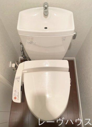 トイレ　トイレ