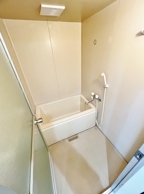 バス・シャワールーム　浴室