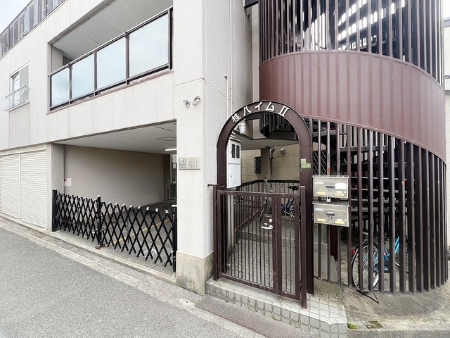 エントランス　エントランス