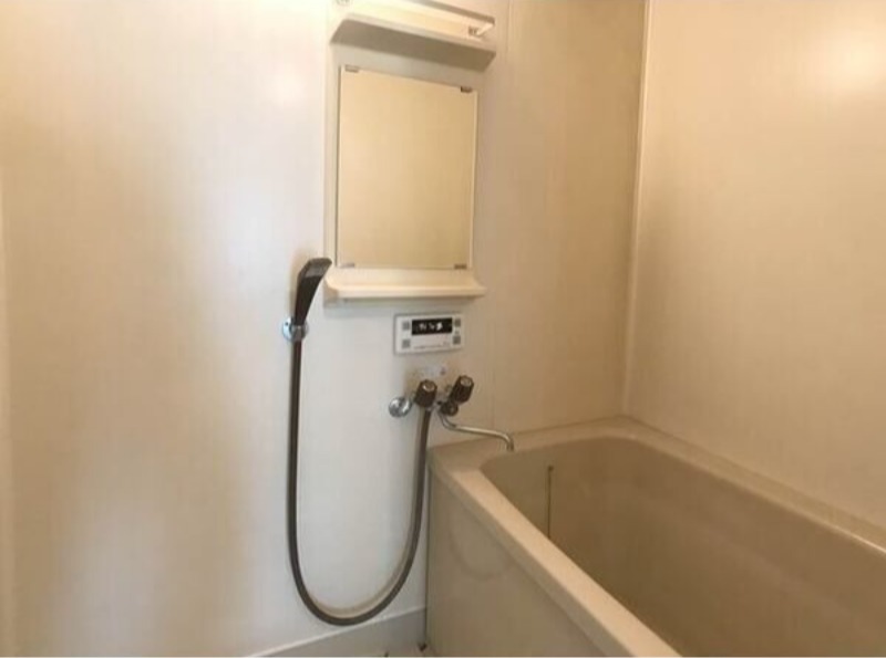 バス・シャワールーム　図面と現状に相違がある場合には現状を優先