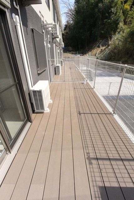 その他設備　★開放的なウッドデッキのテラス★