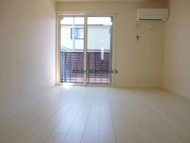 居室・リビング　同型タイプ