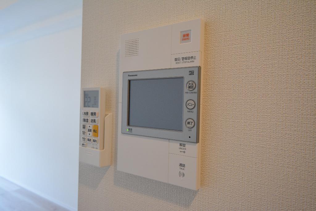 セキュリティ　カメラ付インターホン