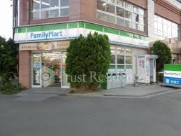 コンビニ　ファミリーマート潮見駅南店（コンビニ）まで245m
