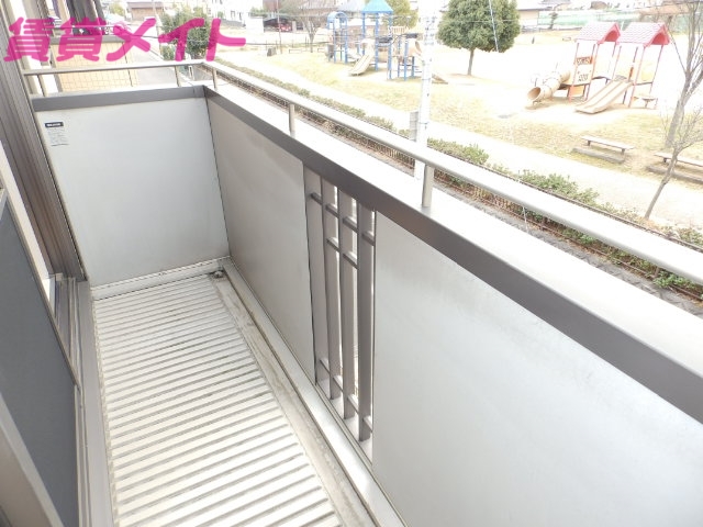 バルコニー　同型参考写真