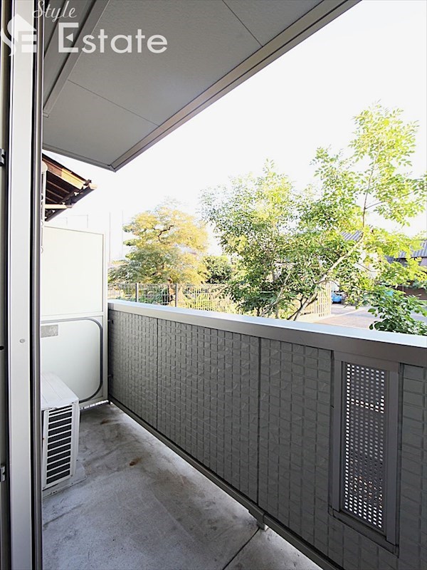 バルコニー　バルコニー