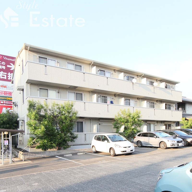 建物外観　外観　オートロック付　南向