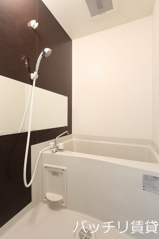 バス・シャワールーム　画像は別号室イメージの為、現況を優先いたします。