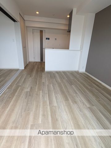 FREEDOM residence堺寺地町の居間写真