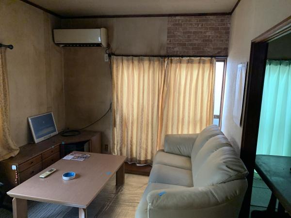 居室・リビング　写真は全てリフォーム前のものです。