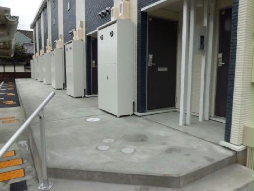 エントランス　※写真と現状が異なる場合は現状を優先