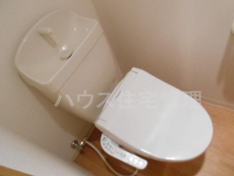 トイレ　シャワー付トイレ