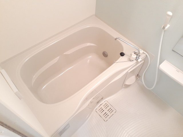 バス・シャワールーム　日々の暮らしに欠かせないお風呂です