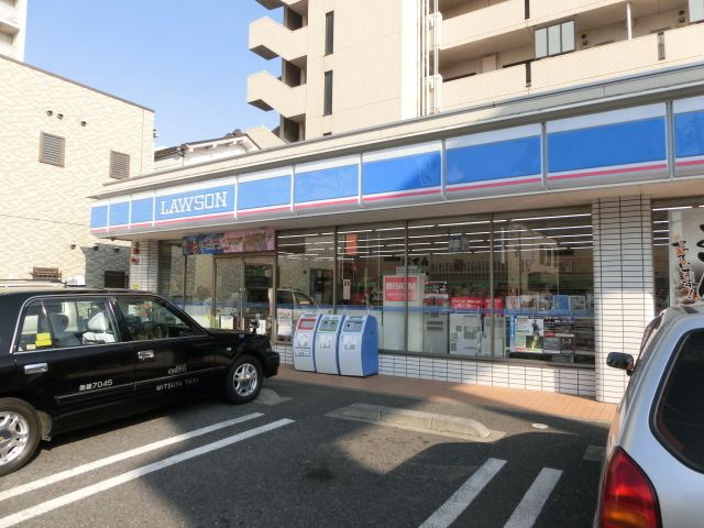 コンビニ　ローソン（コンビニ）まで180m